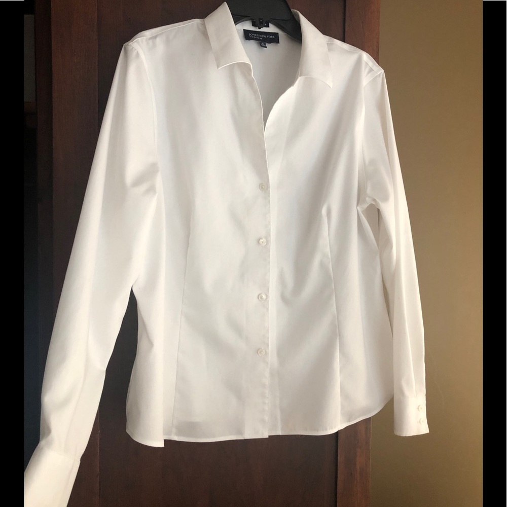 Jones New York Signature blouse